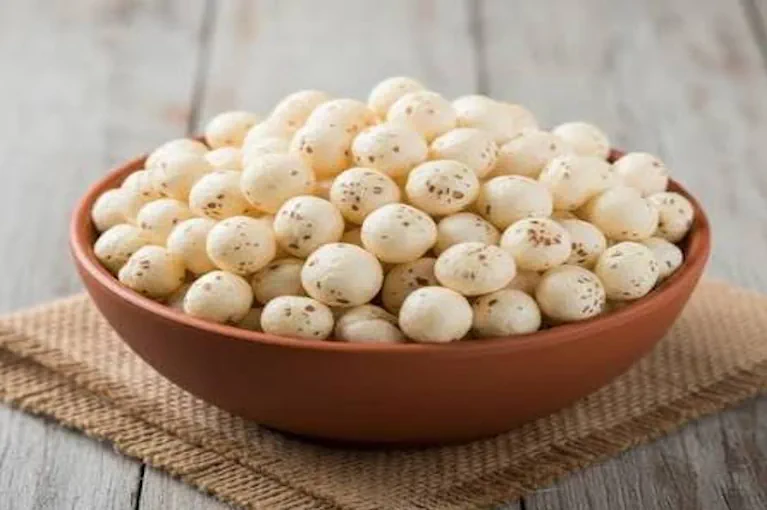 8+ Suta Makhana