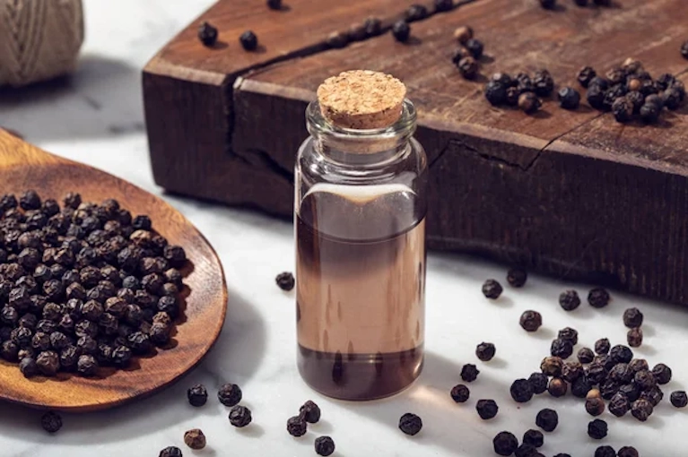 Black Pepper Oil 