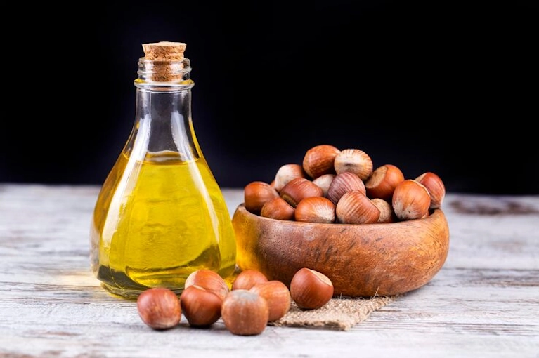 Hazelnut Oil
