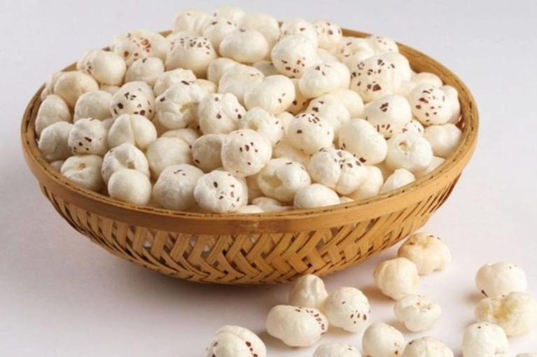 5 Plus Suta Phool Makhana