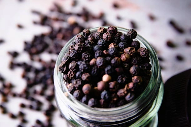 TELLICHERRY BLACK PEPPER